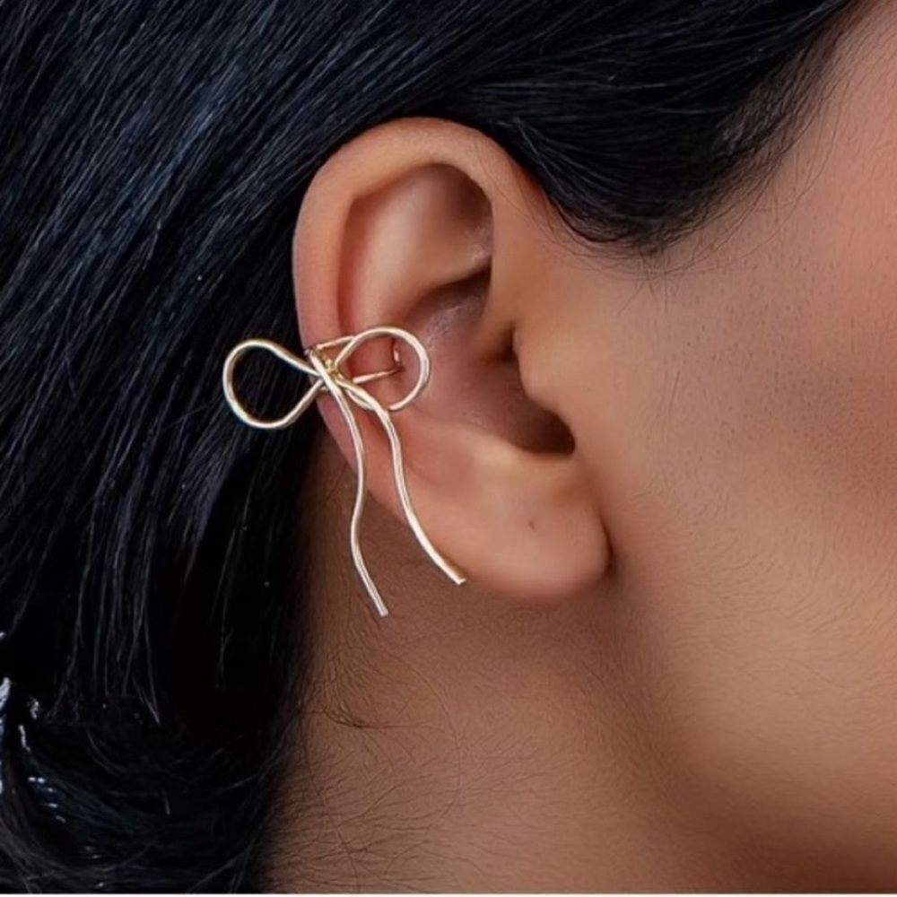 Bow cuff M982